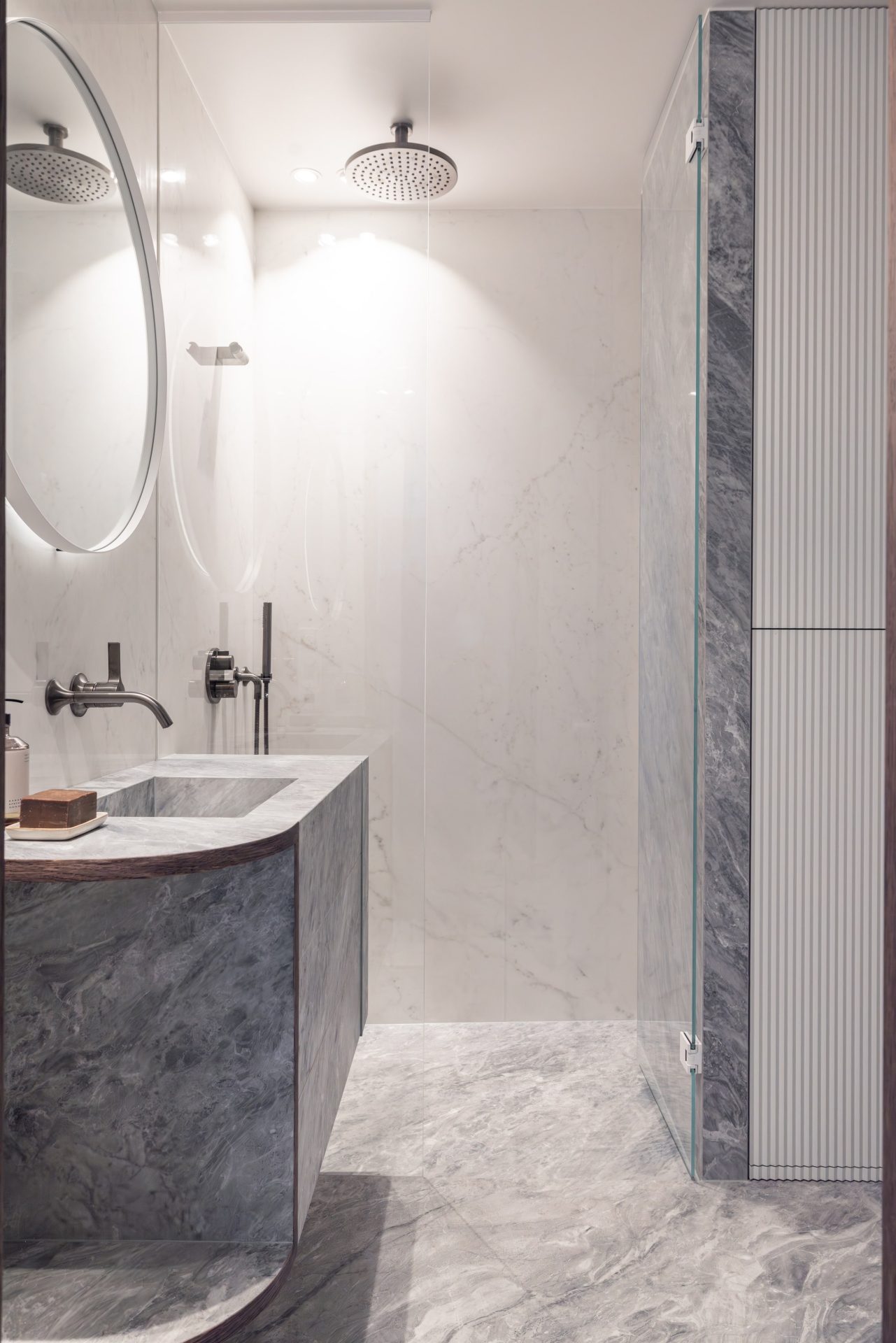 Totalrenovering av moderne bad på St. Hanshaugen - Bilde